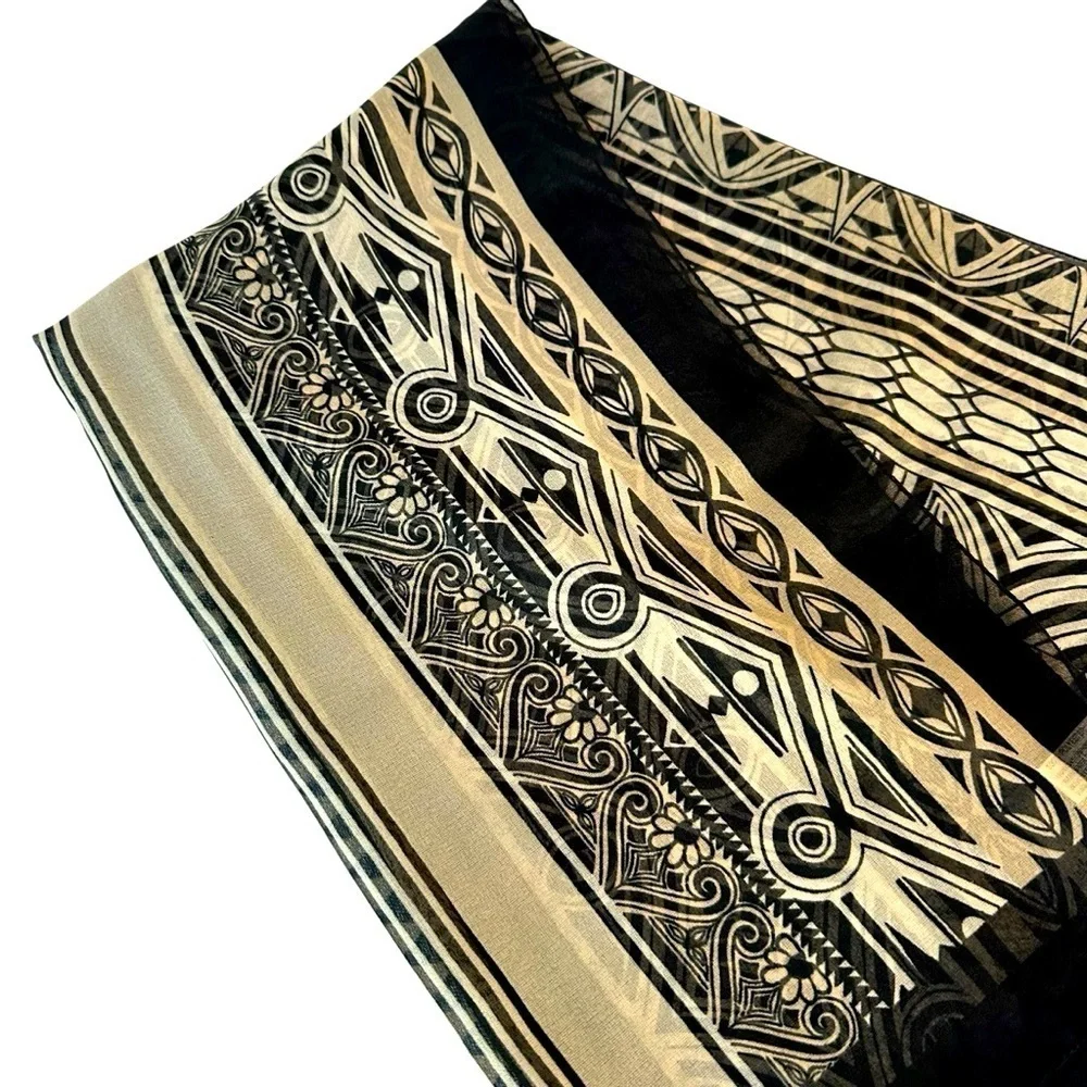 Betmar Made In Italy Chic Black and Beige Patterned Scarf